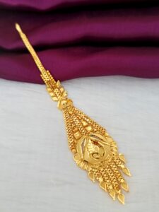 Gold look tikka