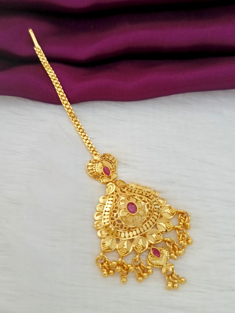 Gold plated tikka