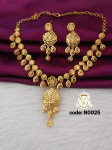 Turkish necklace