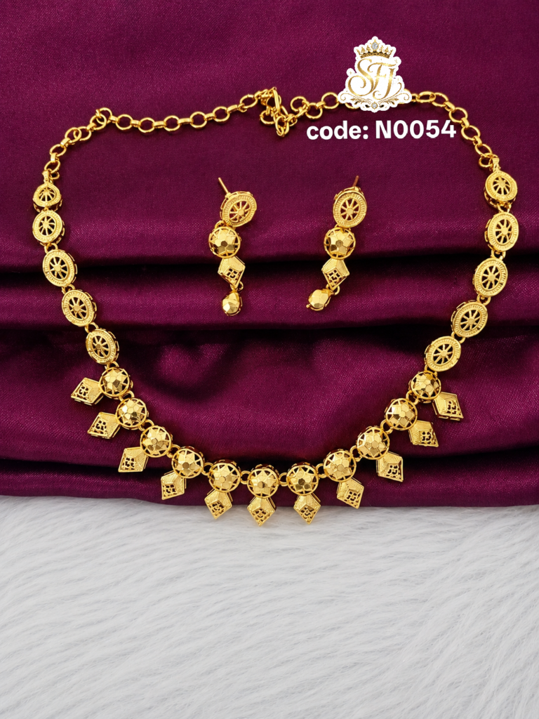 Gold plated necklace