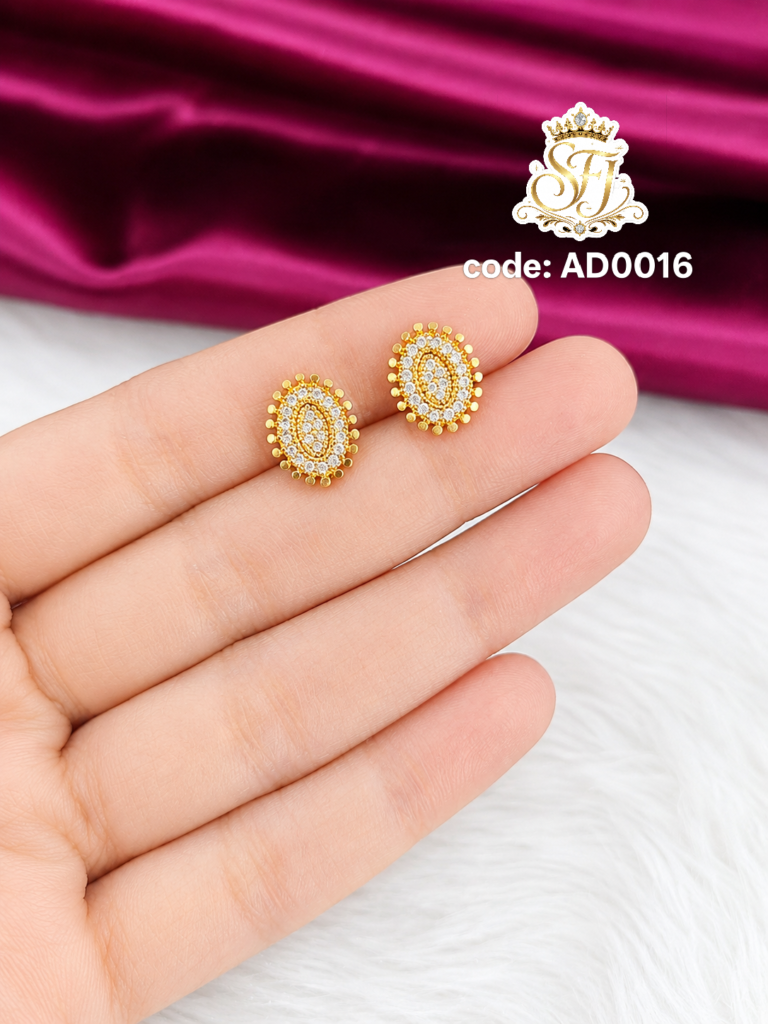 Oval stone stud earrings