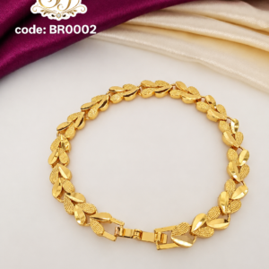 Leaf motif classic bracelet