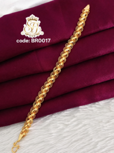 Gold look chain bracelet