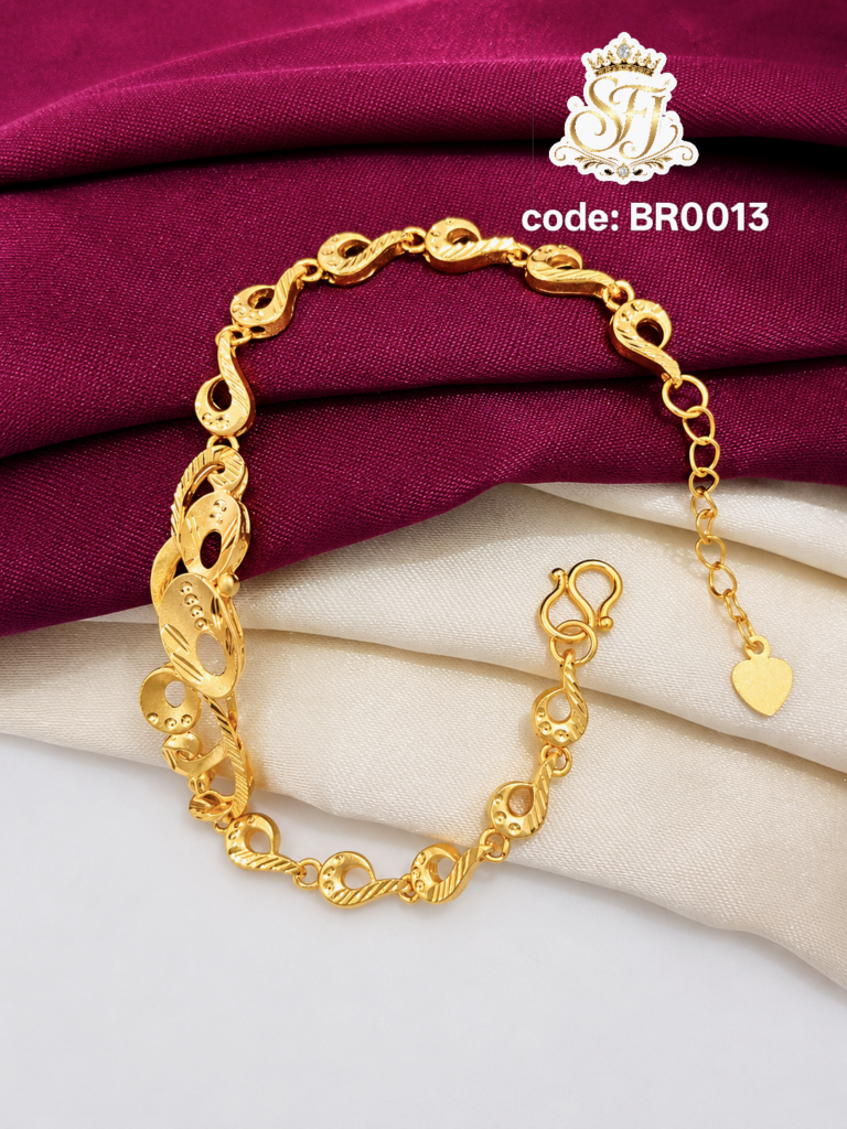 Stylish bracelet