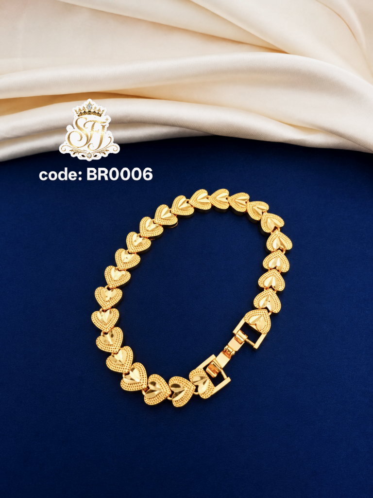 Modern heart link bracelet