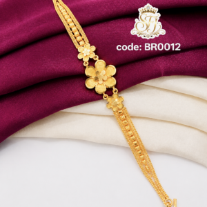Elegant flower charm chain bracelet