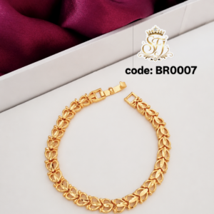 Trending chain bracelet