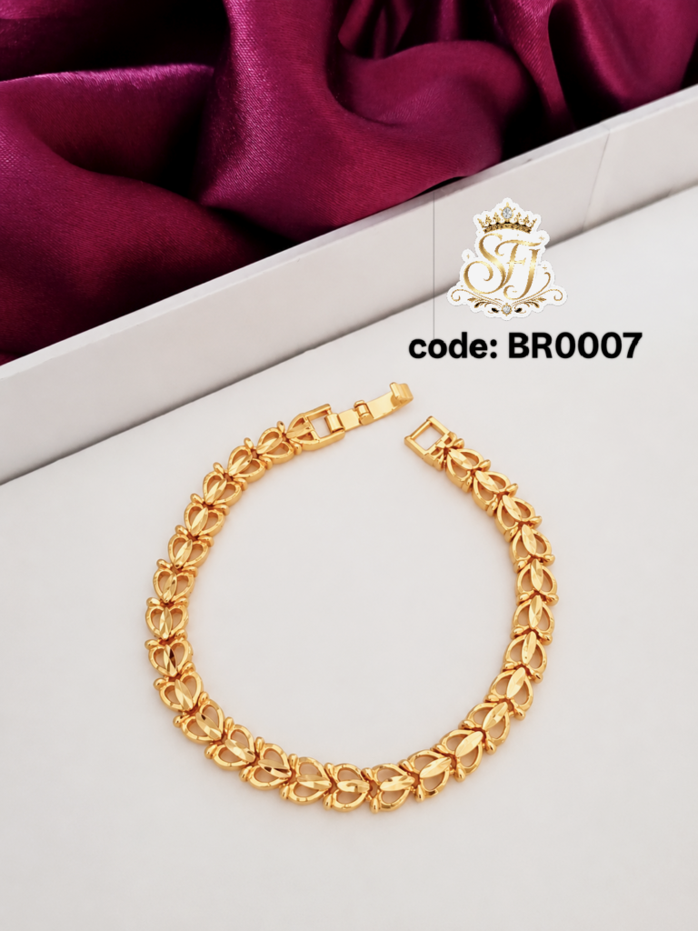 Trending chain bracelet