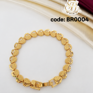 Heart pattern bracelet