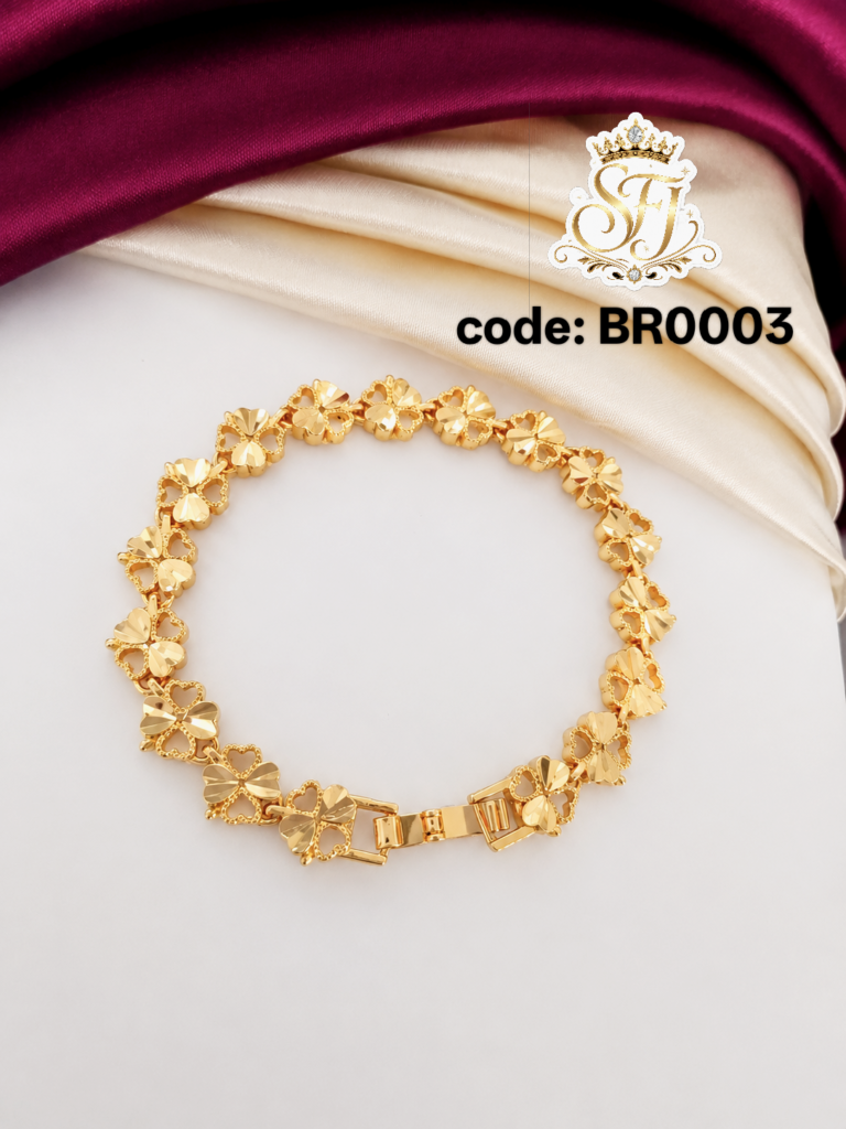 Elegant flower bracelet