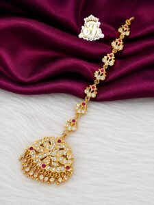 Royal gold finish Tikka