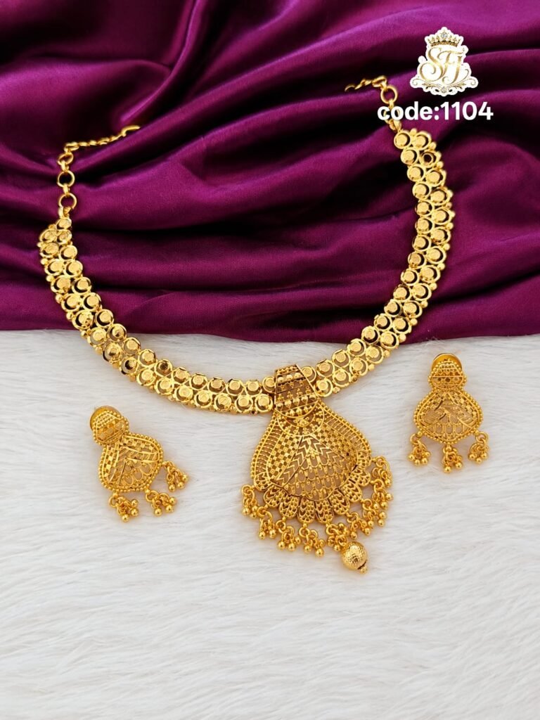 Ethinic look Neckset