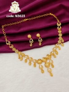 gold shine necklace