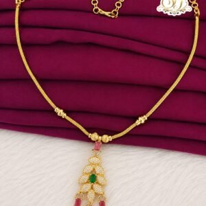 Elegent leaf drop Necklace