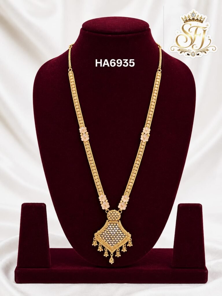 traditional long haram