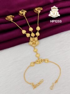 stunning Hathpan