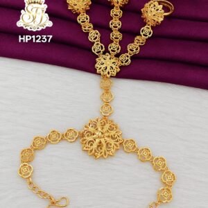 Designer cut work Hathpan