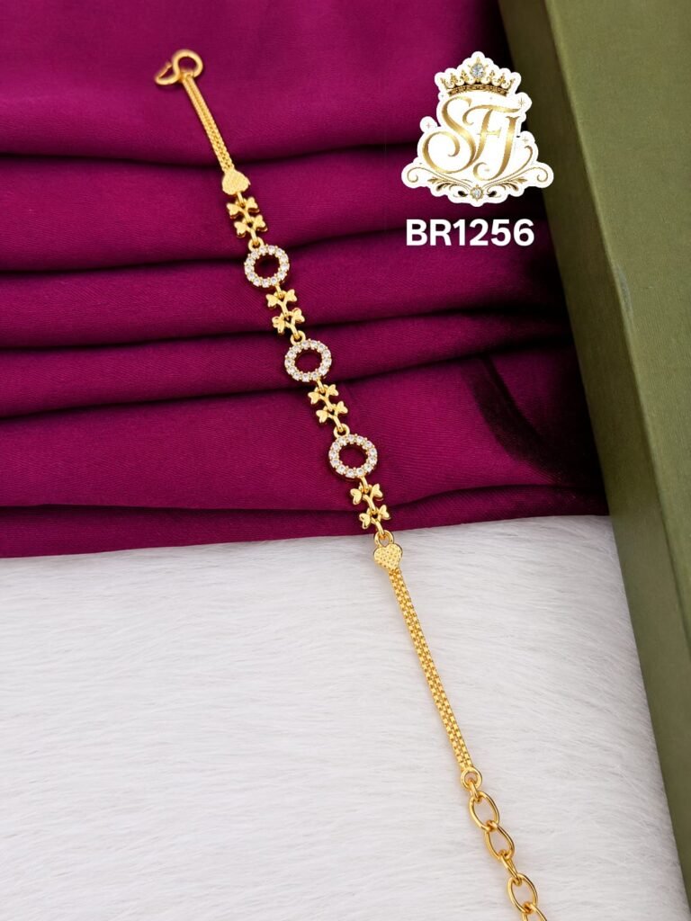 Royal sparkle bracelete