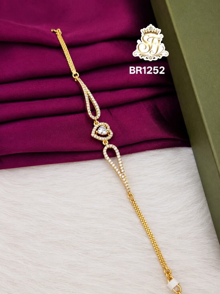 Ruby white Bracelete