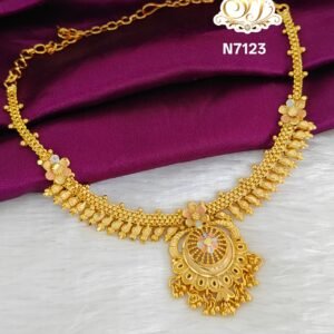 Traditional necklace