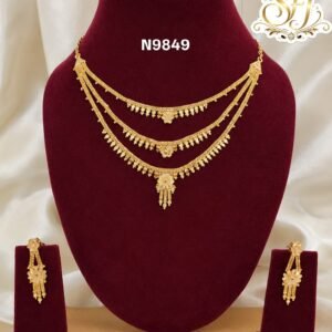 Royal triple layer Necklace
