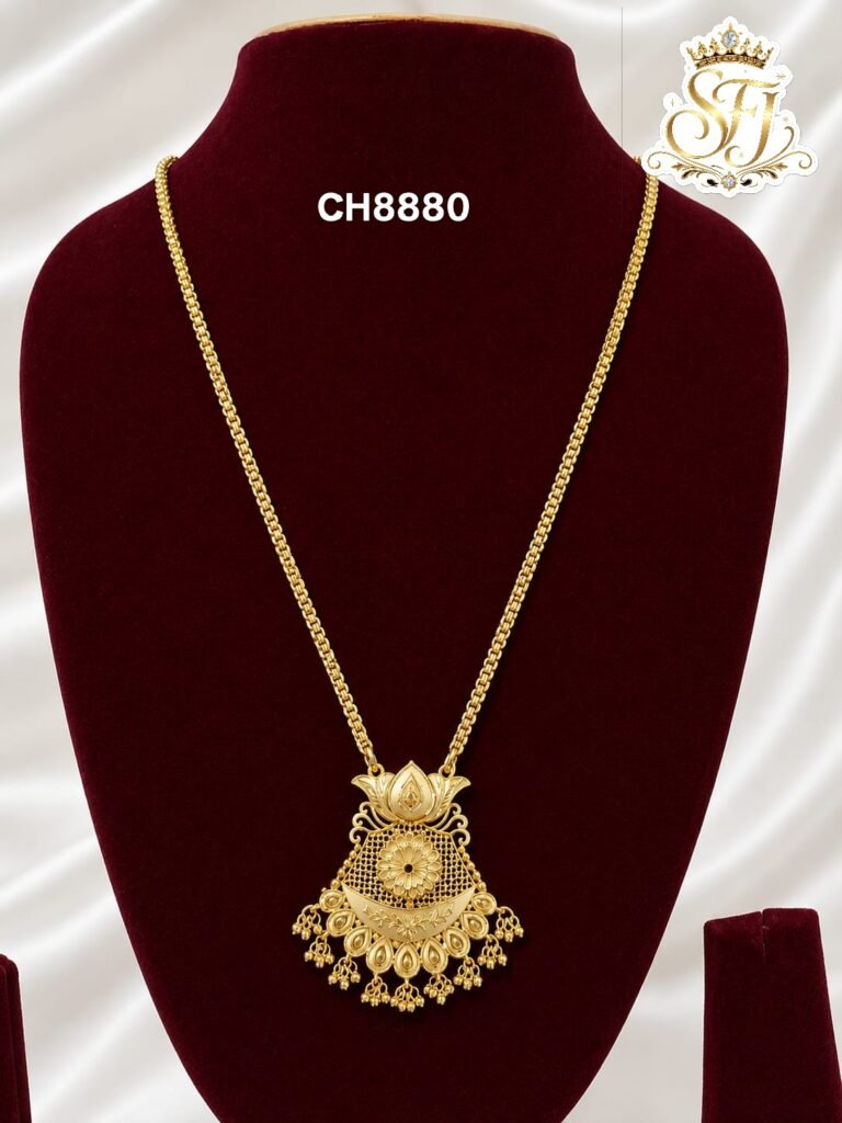 Traditional Floral Pendant