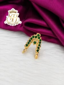 Green stone Vanki