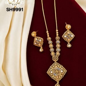 Floral pendant chain