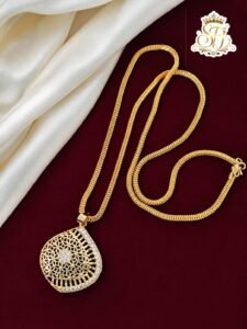 Heart-shaped gold finish filigree pendant chain with sparkling stones for women.