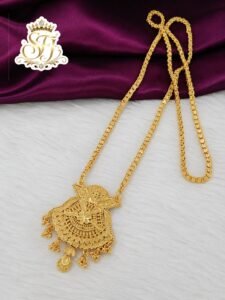 trendy dollor chain