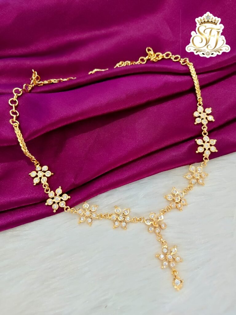 PREMIUM WHITE STONE NECKLACE