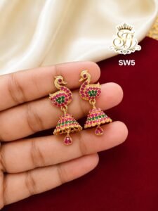PREMIUM PINK WHITH GREEN SWAN EARRING
