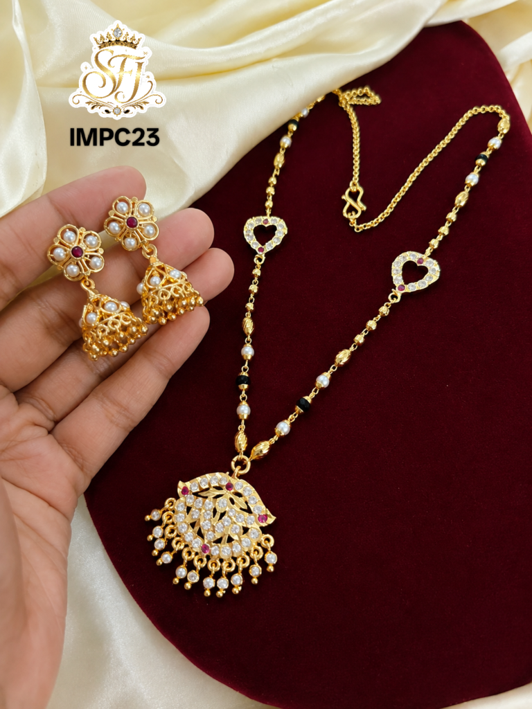 Pearl necklace with earring