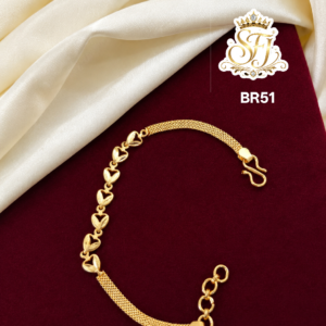 Simple gold look bracelet