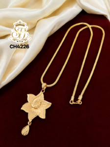 Designer pendent chain