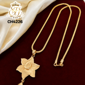 Designer pendent chain