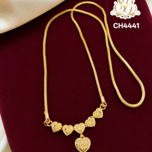 Traditional Heart Design Gold Covering Chain for Women
