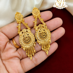 Evergreen gold look earrings