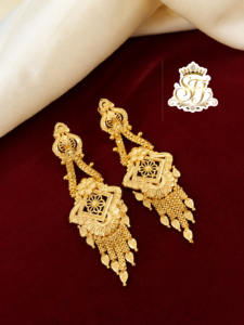 Real gold look earrings
