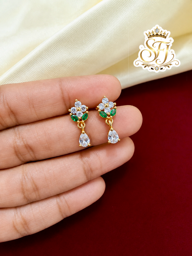 Cute Ad stone  earring