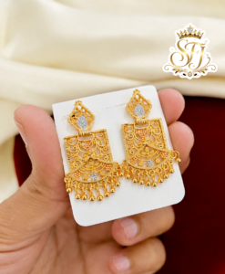 Cute tri color earrings