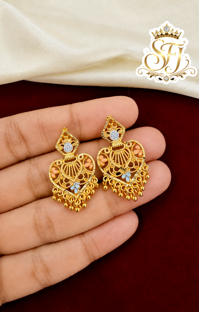 Heart design hanging earrings