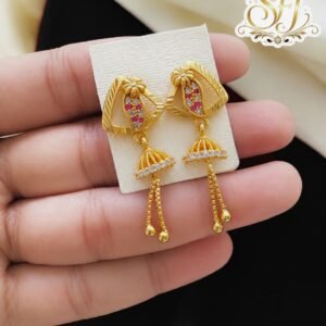 Stylish hanging earrings