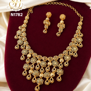 Floral layered turkish necklace