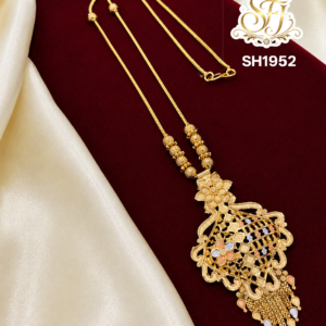 Beautiful short chain new model