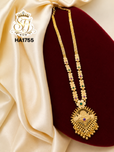 Traditional gold covering haram