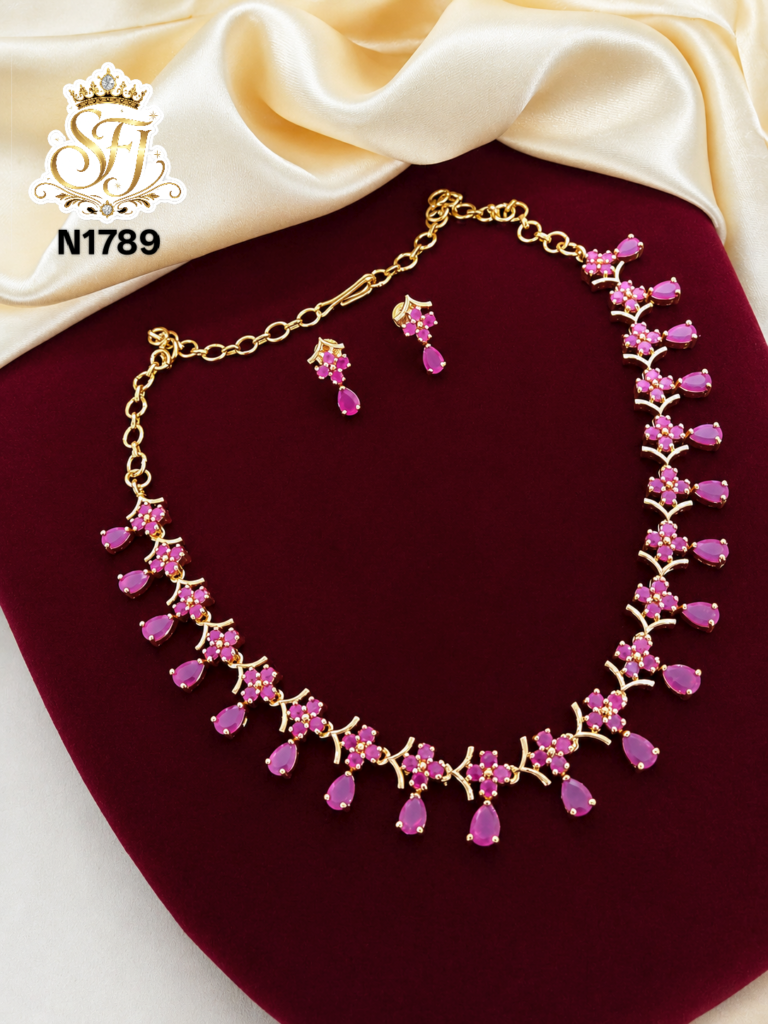 Full ruby stone necklace