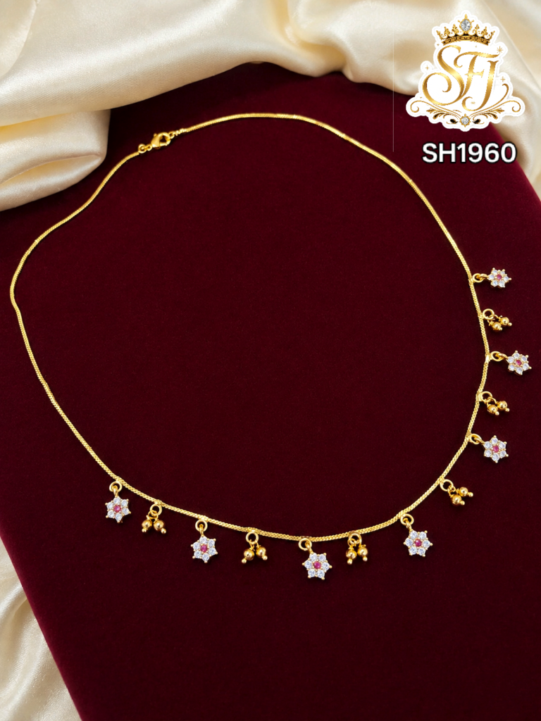 Stylish star short chain with beads