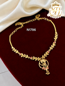 Designer pendent necklace