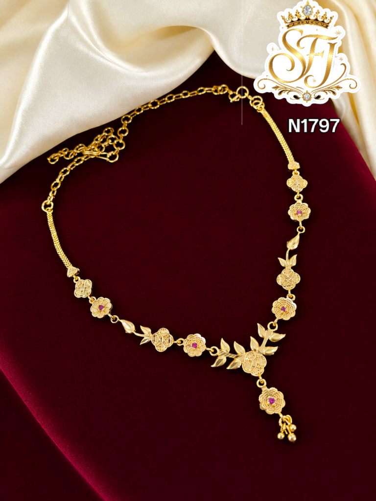 Leaf necklace